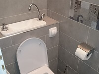 Combiné WC suspendu avec lave-mains compact gain de place WiCi Next - Monsieur W (57) - 1 sur 2